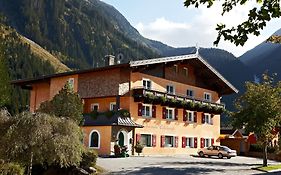 Gaestehaus Edelweiss